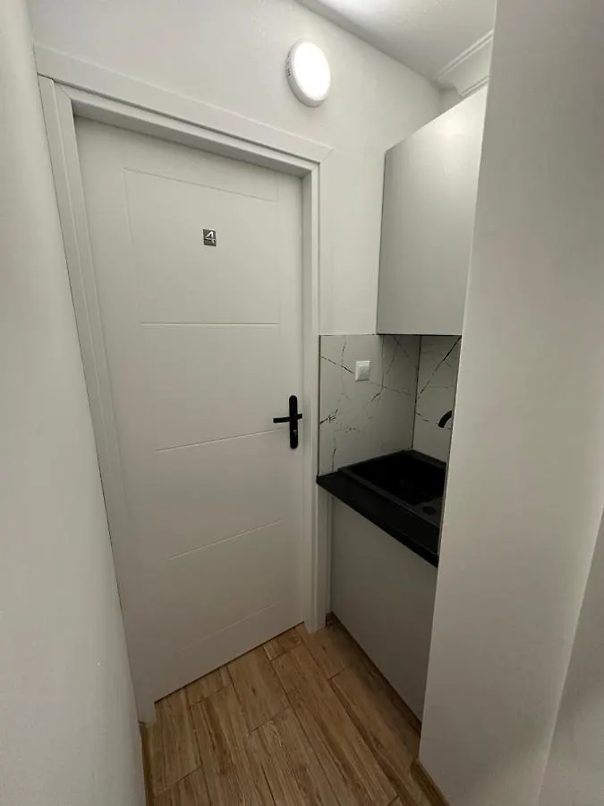 Rooms4Less Gdansk Guest house